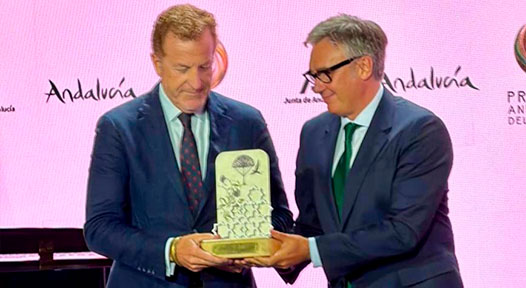Manuel Otero, director del Hotel Inglaterra, galardonado con el Premio a la Trayectoria Turística 2026